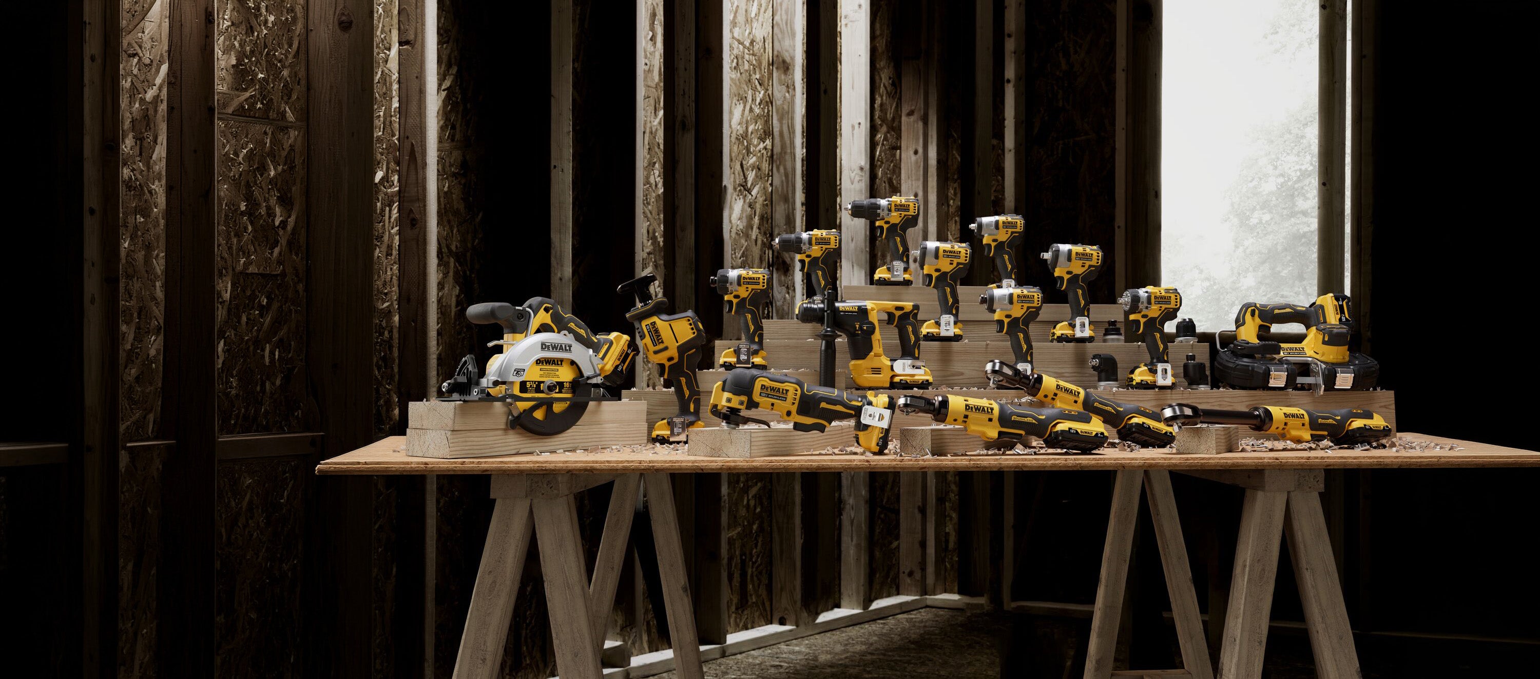 custom-slideshow-image-desktop-block_C3UUFX