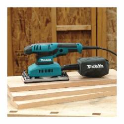 
                  
                    Makita_BO3710_3
                  
                