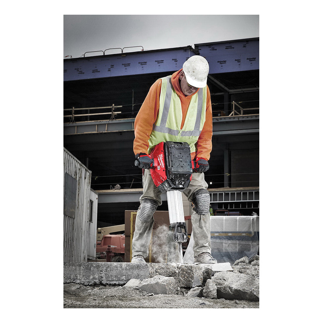 Mxf368 Milwaukee MXF368-1XC Marteau brise-béton MX FUEL – Groupe JSV